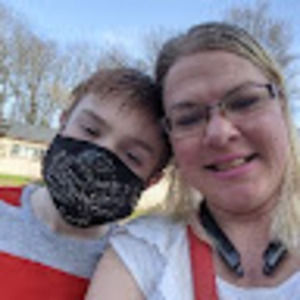 Meet your Posher, Desiree